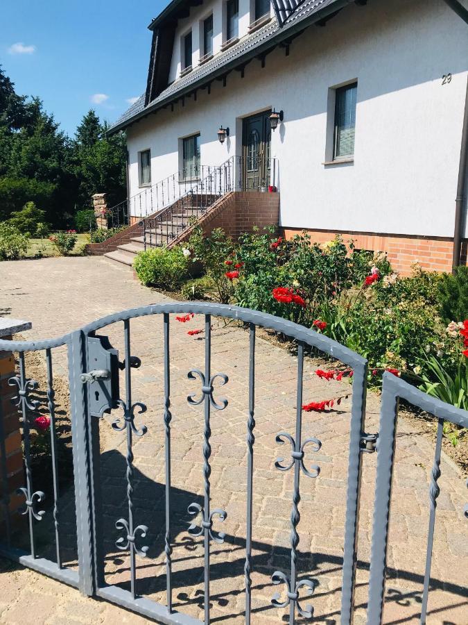 Kleines Ferienzimmer Uckermark Casekow ภายนอก รูปภาพ